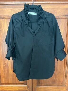 kMJ Southern Lover Black Ruffle-Neck Button Front Blouse